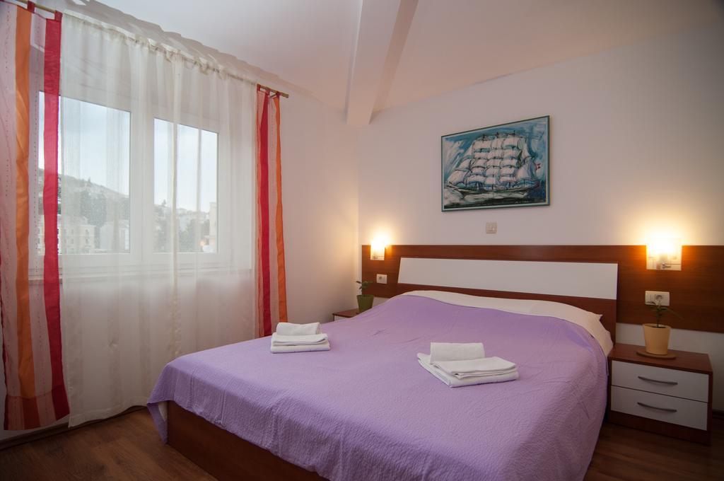 Apartments And Rooms Liburnija Opatija Exterior photo