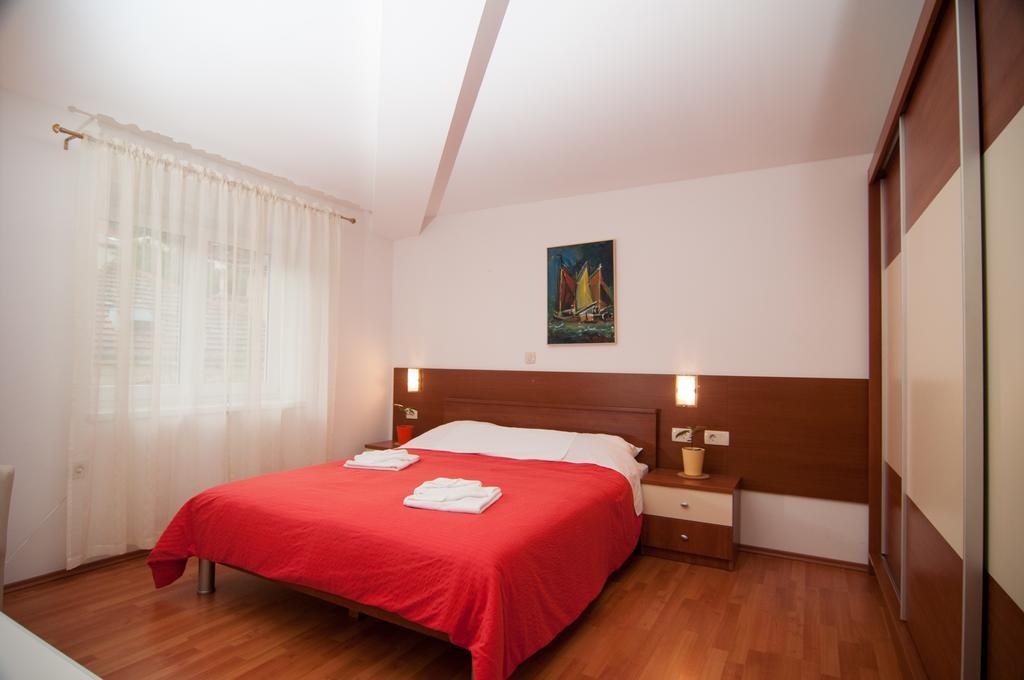 Apartments And Rooms Liburnija Opatija Exterior photo