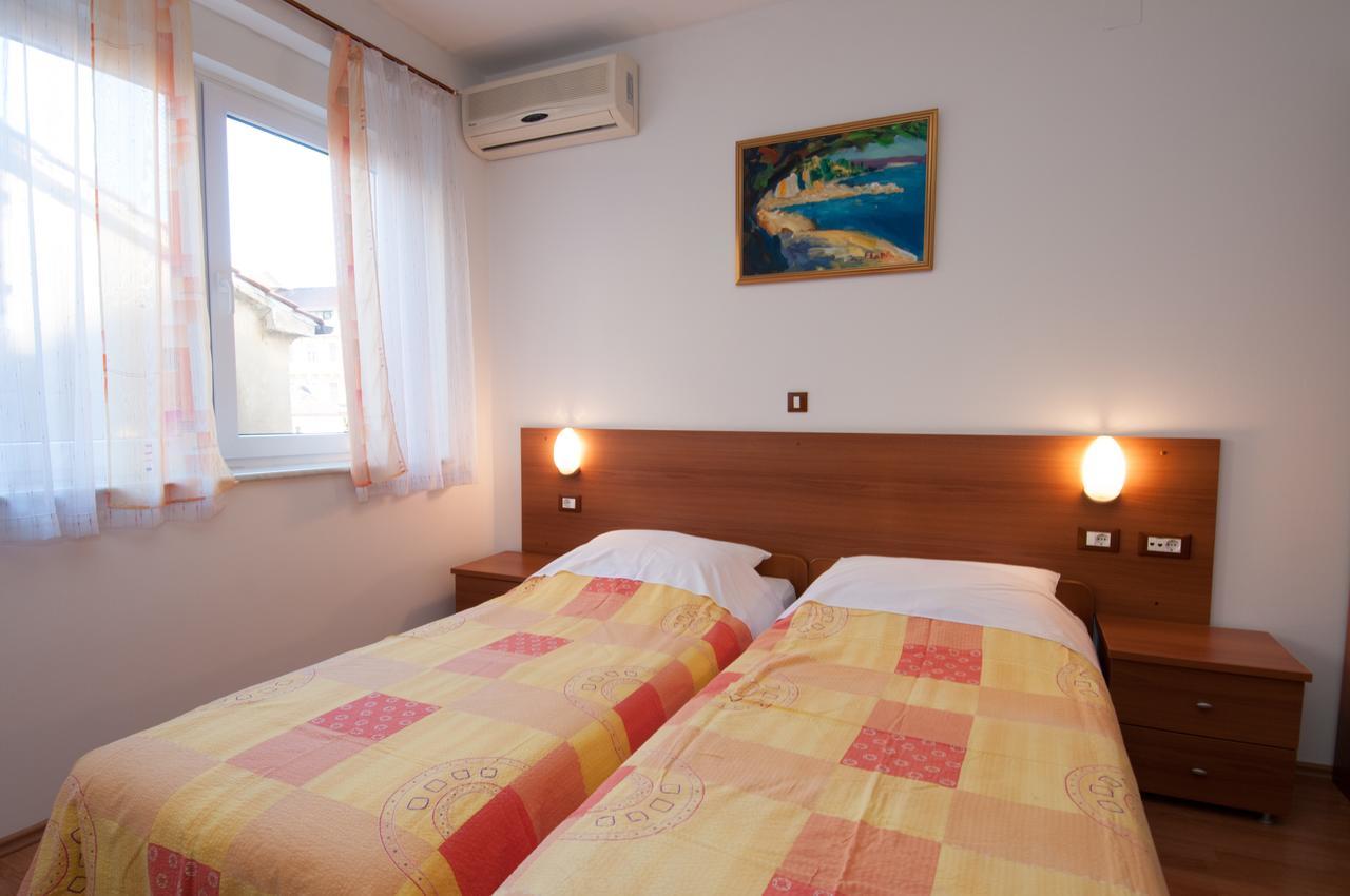 Apartments And Rooms Liburnija Opatija Exterior photo